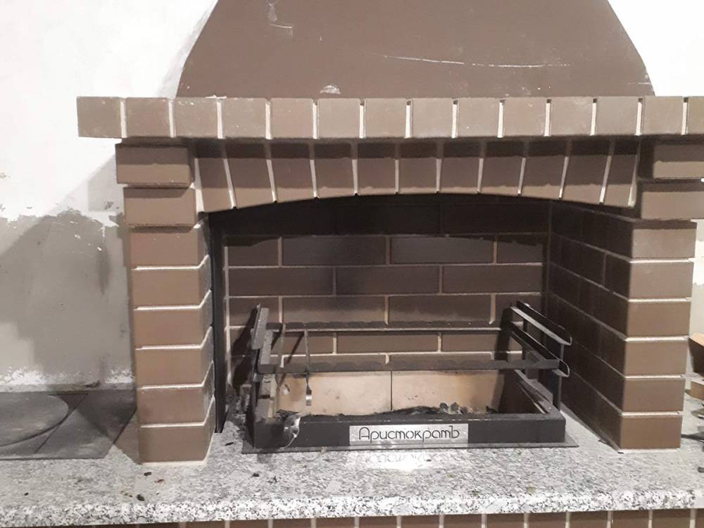 Монтаж освещения в BBQ